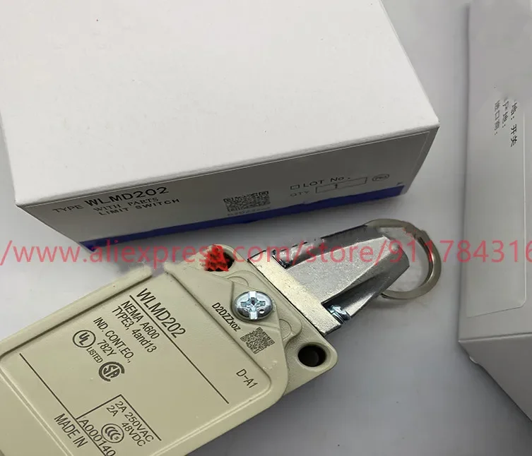 Новый высококачественный концевой выключатель WLMD202 WL-MD202 Роликовый механический небольшой веревочный выключатель
Новый высококачественный концевой выключатель WLMD202 WL-MD202 Роликовый механический небольшой веревочный выключатель