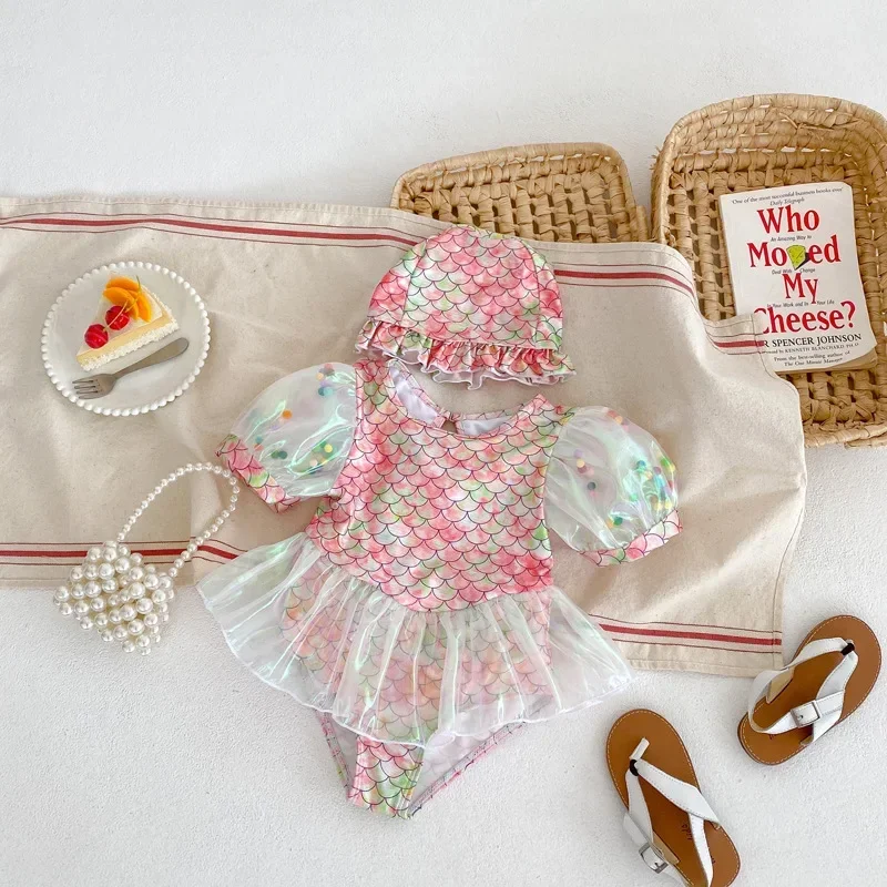 1 Set Kids Girl Swimwear with Swimming Hat Cute Little Girl Summer Soft Beach Clothes Cartoon Shiny Mermaid One-piece Swimsuit
1 Set Kids Girl Swimwear with Swimming Hat Cute Little Girl Summer Soft Beach Clothes Cartoon Shiny Mermaid One-piece Swimsuit