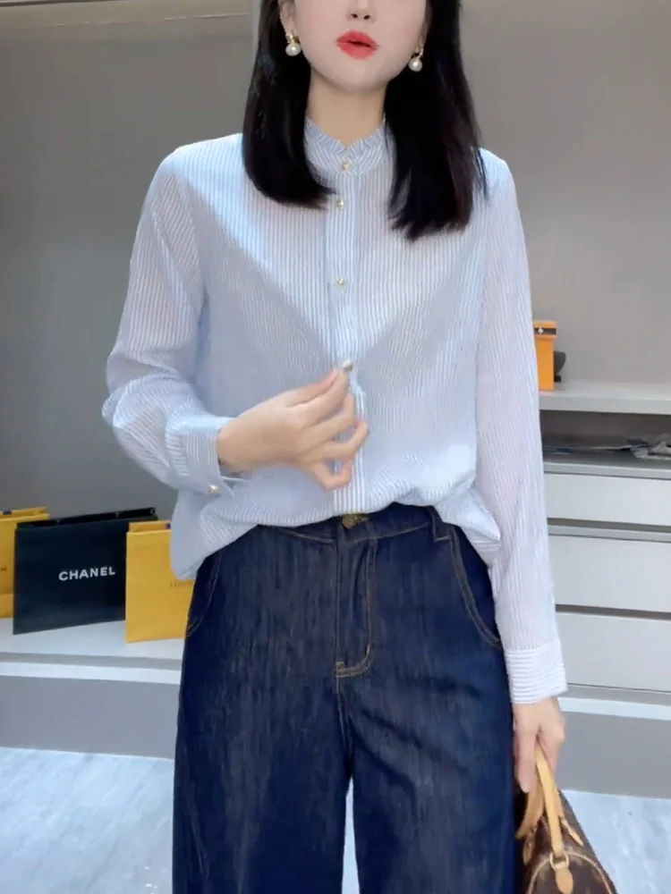 Модная прозрачная блузка в корейском стиле для полных женщин, универсальная весенне-летняя блузка для миниатюрных фигур, скрывающая недостатки, в стиле Little Fraance.
Модная прозрачная блузка в корейском стиле для полных женщин, универсальная весенне-летняя блузка для миниатюрных фигур, скрывающая недостатки, в стиле Little Fraance.