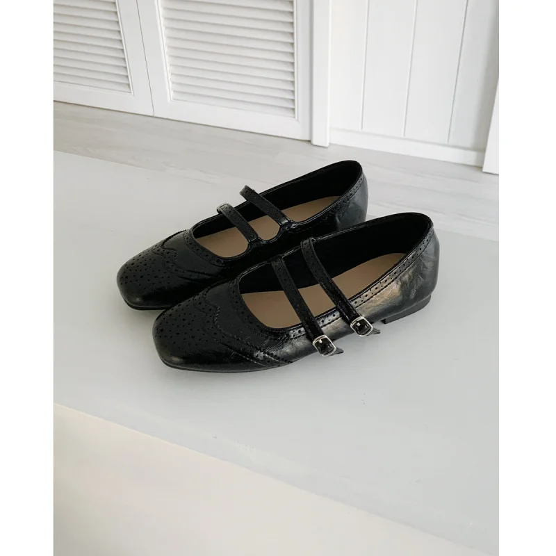 Retro flat-soled shallow soft-soled comfortable gentle women's shoes
Retro flat-soled shallow soft-soled comfortable gentle women's shoes