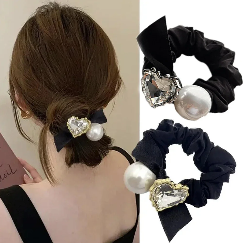 Elegant Faux Crystal Heart Hair Ties Imitation Pearl Bow Elastic Scrunchies Women Girls Ponytail Holder Band Daily Headwear
Elegant Faux Crystal Heart Hair Ties Imitation Pearl Bow Elastic Scrunchies Women Girls Ponytail Holder Band Daily Headwear