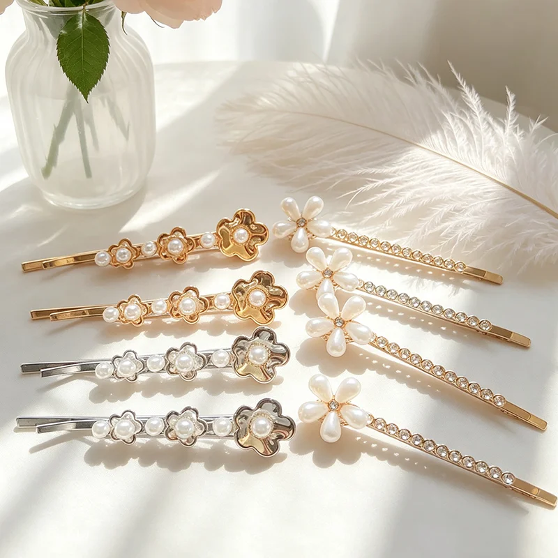 4PC Fashion Crystal with Pearl Flower Hair Side Clips Vintage Hairpin for Girls Women Korean Hair Accessories
4PC Fashion Crystal with Pearl Flower Hair Side Clips Vintage Hairpin for Girls Women Korean Hair Accessories