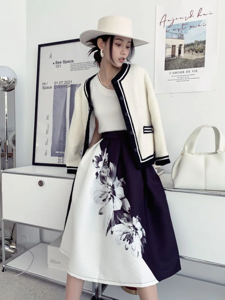 Chubby Patchwork Skirts for Women Black Premium Harajuku Modest Korean Fashion Woman Skirt Chic and Elegant Stylish Summer 2024
Chubby Patchwork Skirts for Women Black Premium Harajuku Modest Korean Fashion Woman Skirt Chic and Elegant Stylish Summer 2024