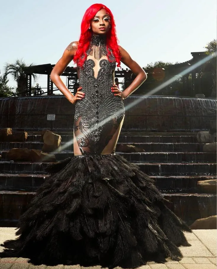 Long Sparkly Mermaid Prom Dresses for Women 2024 Luxury Diamond Crystal Feather Black Girl Evening Formal Gala Gown
Long Sparkly Mermaid Prom Dresses for Women 2024 Luxury Diamond Crystal Feather Black Girl Evening Formal Gala Gown