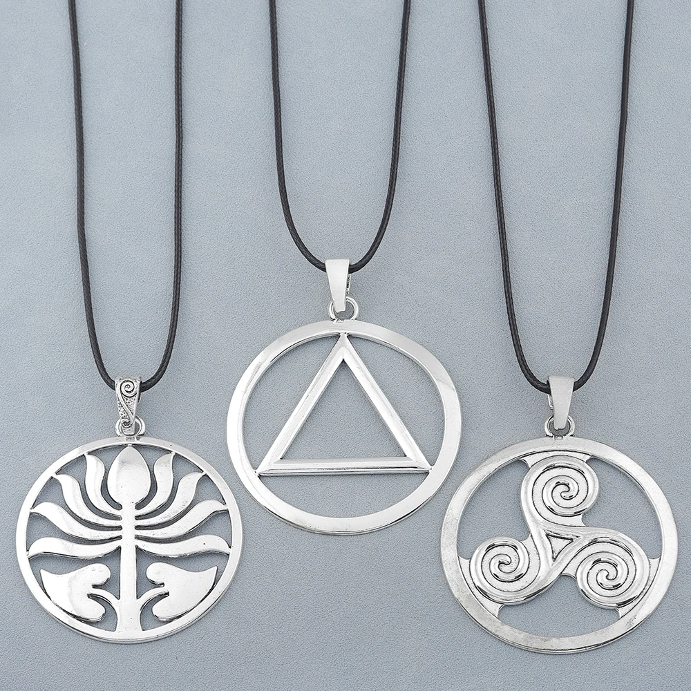 1pc Minimalist Silver Color OM AUM Symbol Large Tribal Pendant Jewelry Fashionable 35" Necklace Fit Unisex Daily Wear
1pc Minimalist Silver Color OM AUM Symbol Large Tribal Pendant Jewelry Fashionable 35" Necklace Fit Unisex Daily Wear