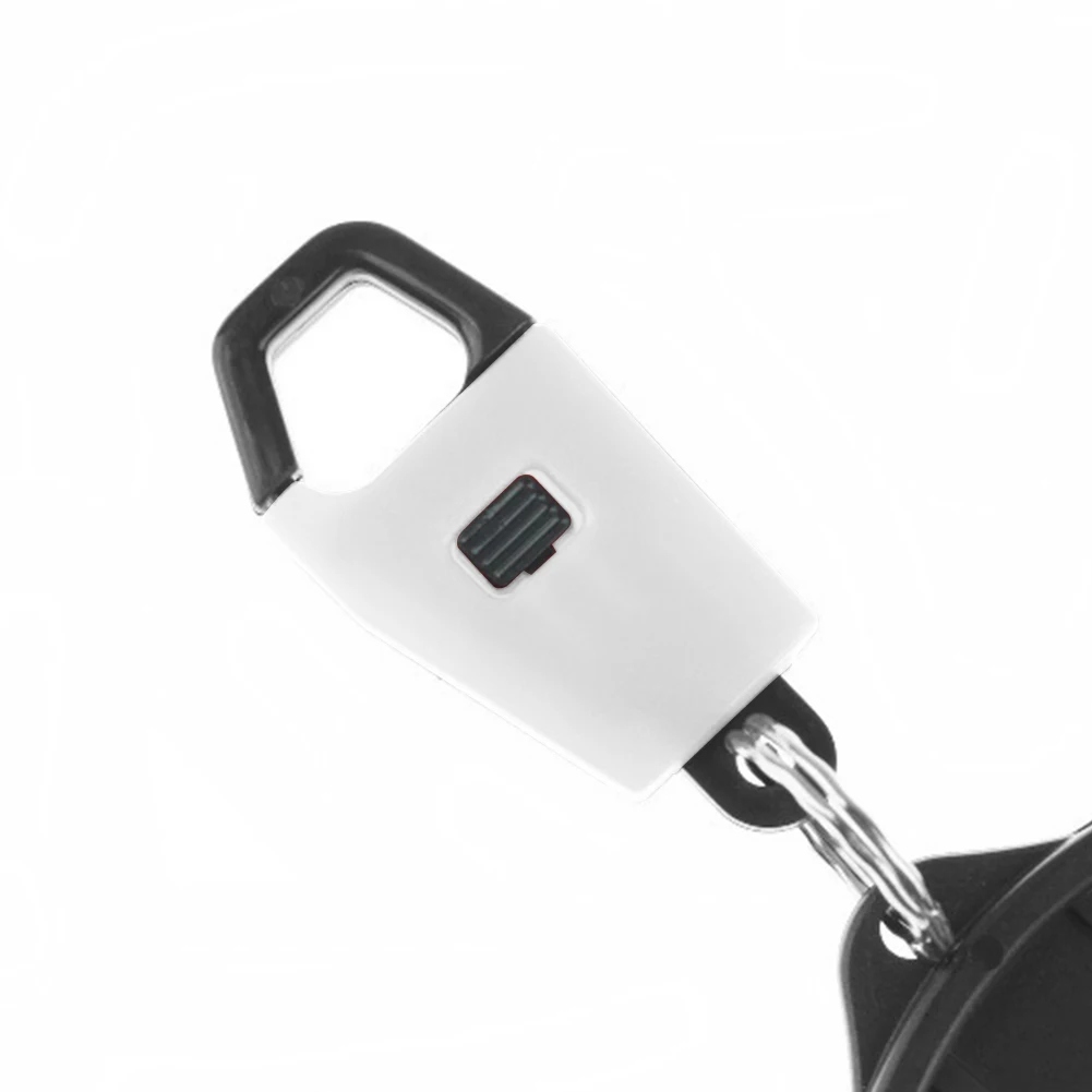 Golf Glove Holder Rack Portable Golf Gloves Supports with Key Chain Gloves Display Stand Glove Dry Racks Golf Accessories
Golf Glove Holder Rack Portable Golf Gloves Supports with Key Chain Gloves Display Stand Glove Dry Racks Golf Accessories