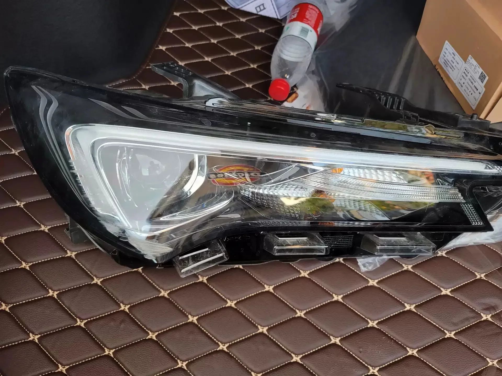 For Buick verano pro Car Headlight LED DRL Daytime Running Light Headlamp Projector Lens Turn signal
For Buick verano pro Car Headlight LED DRL Daytime Running Light Headlamp Projector Lens Turn signal