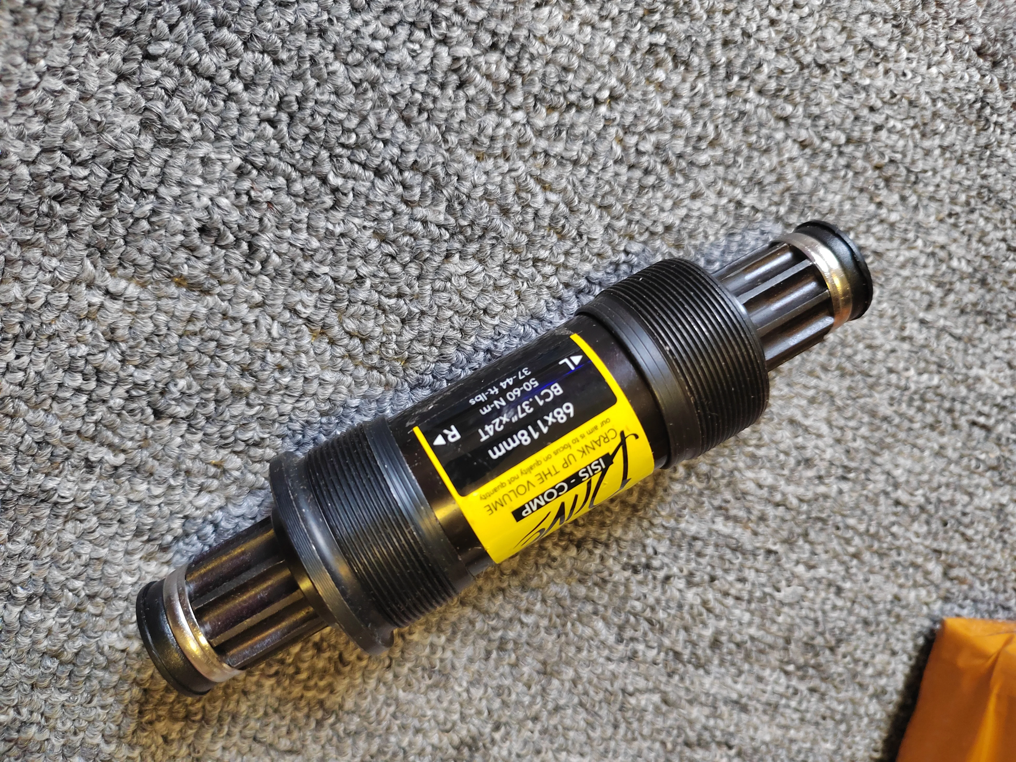 Bicycle ISIS Drive Bottom Bracket 68 x118mm 68X113MM
Bicycle ISIS Drive Bottom Bracket 68 x118mm 68X113MM