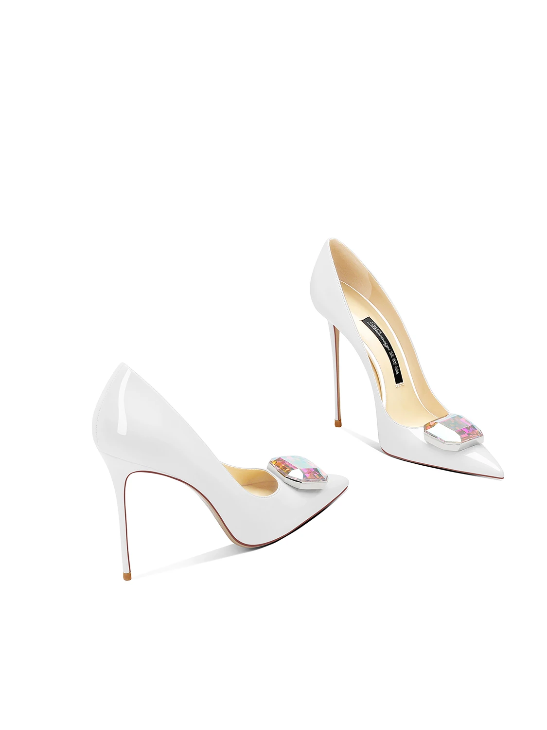 White Patent Leather High Heels 2025 Spring New Women's Thin Heels Pointed Tip Shallow Mouth Temperament High-end Single Shoes
White Patent Leather High Heels 2025 Spring New Women's Thin Heels Pointed Tip Shallow Mouth Temperament High-end Single Shoes