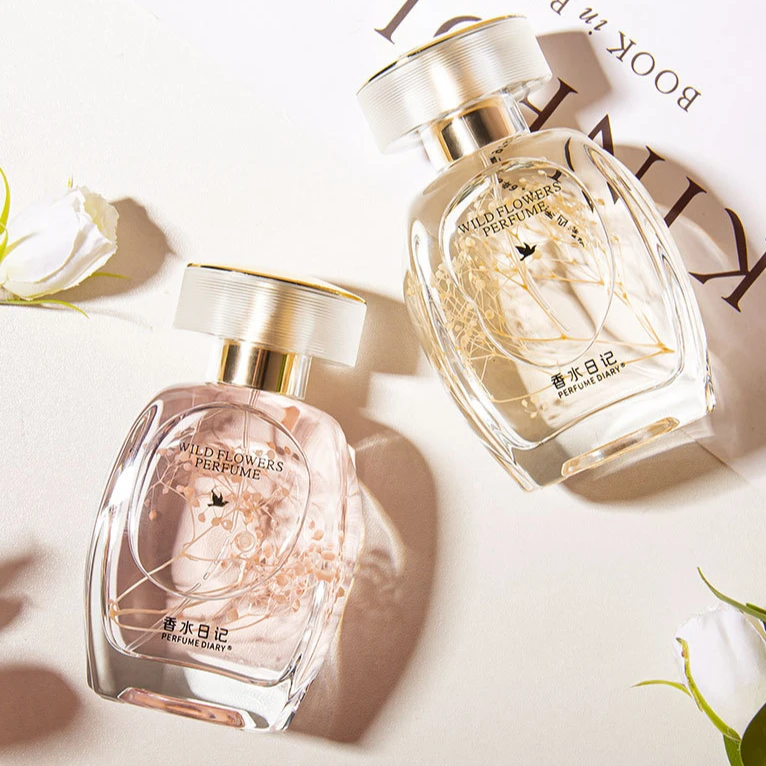 Fresh Delicate Rich Notes Women's Perfume 50ml, Long-Lasting Romantic Date Lady Parfum romantic date lady parfum
Fresh Delicate Rich Notes Women's Perfume 50ml, Long-Lasting Romantic Date Lady Parfum romantic date lady parfum
