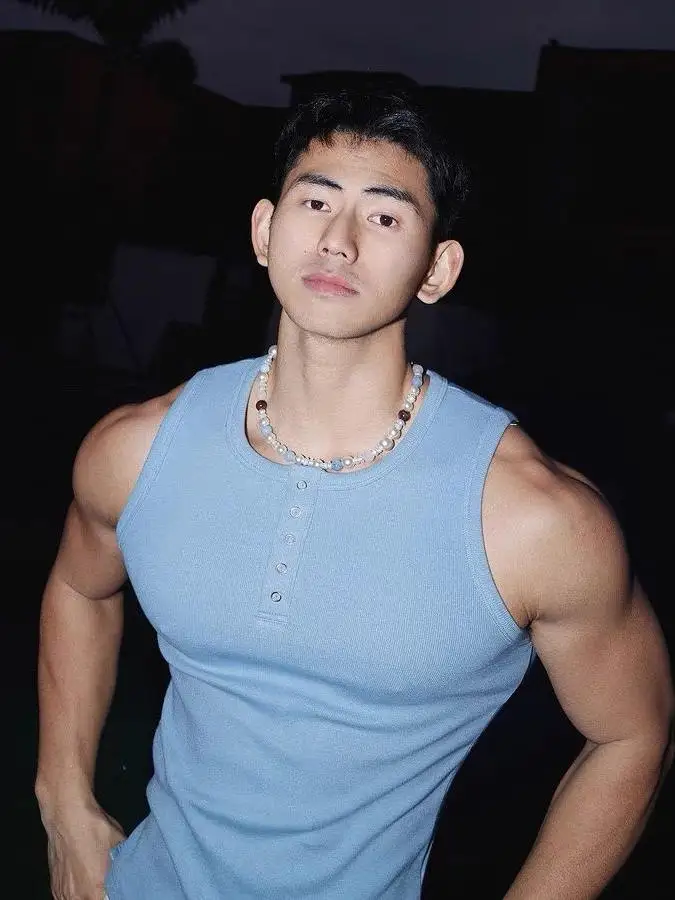 Extra Large 300 Pou Street Sle High End Sports Vest T-irt Men's Summer Fitn Gym Svel Top round Ne Sweatirt
Extra Large 300 Pou Street Sle High End Sports Vest T-irt Men's Summer Fitn Gym Svel Top round Ne Sweatirt