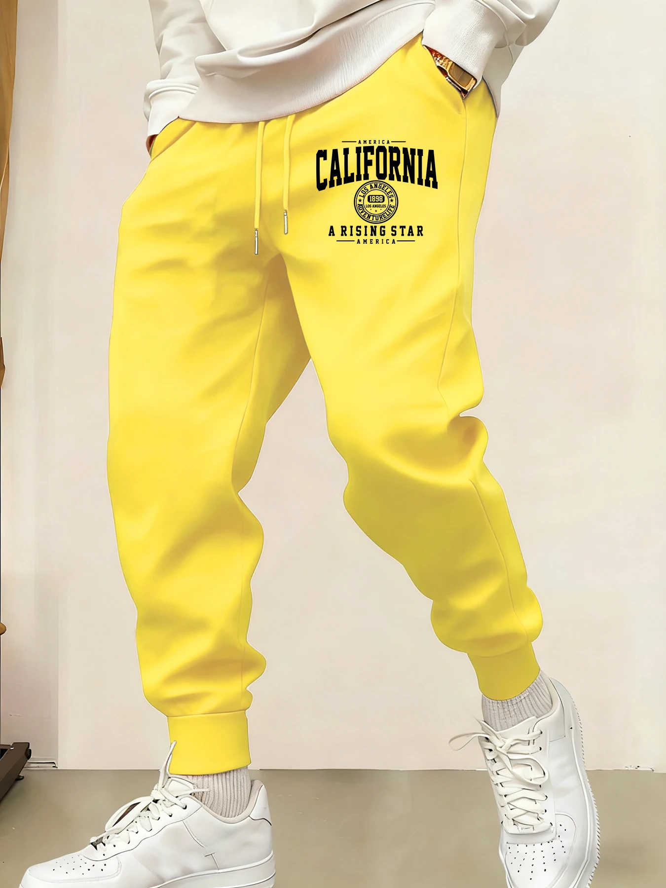 California A Rising Star Printing Male Sweatpants Pocket Trousers Comfortable Multicolor Pants Y2K Fleece All-Match Pant
California A Rising Star Printing Male Sweatpants Pocket Trousers Comfortable Multicolor Pants Y2K Fleece All-Match Pant