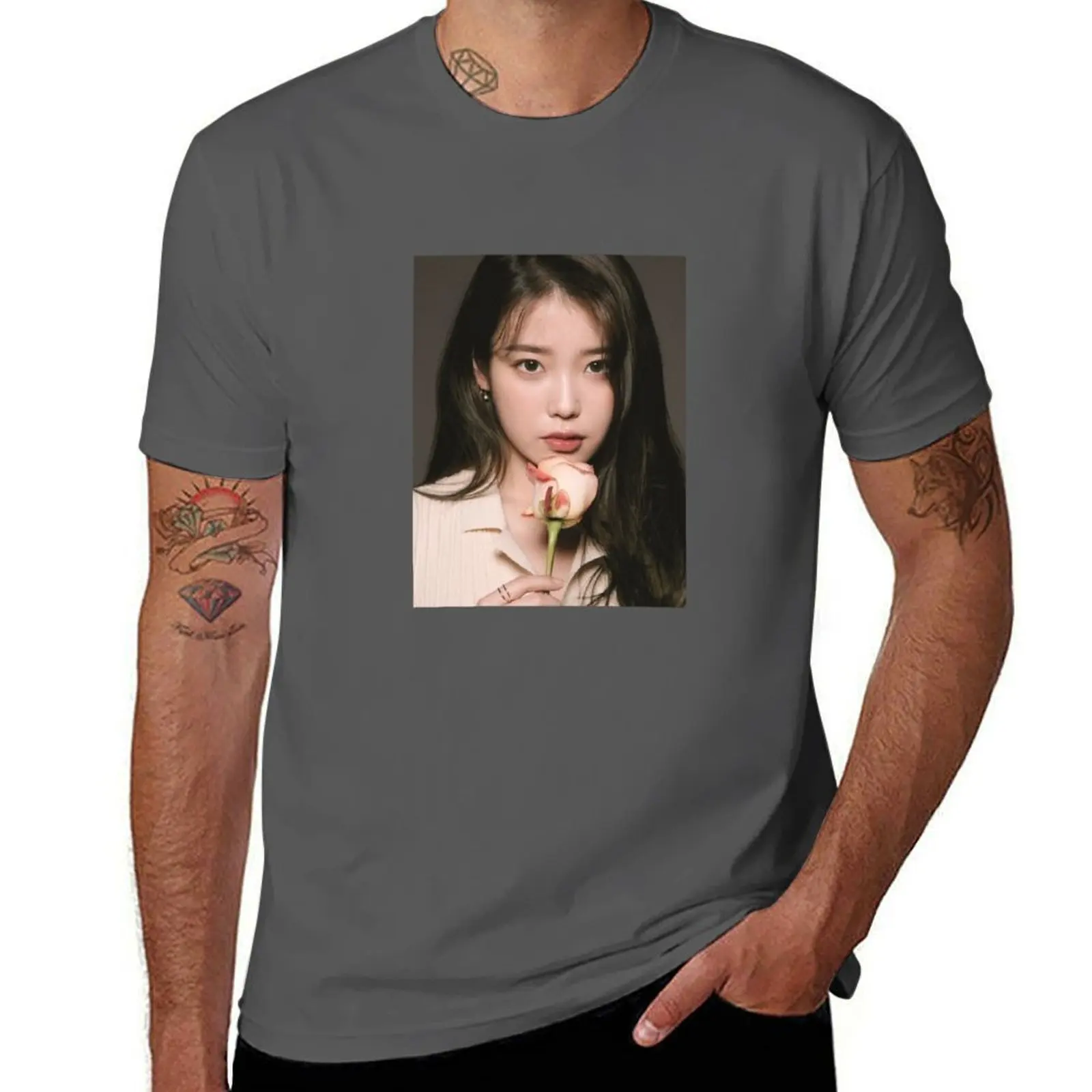 IU T-Shirt Work Short Sleeve Cotton Top
IU T-Shirt Work Short Sleeve Cotton Top