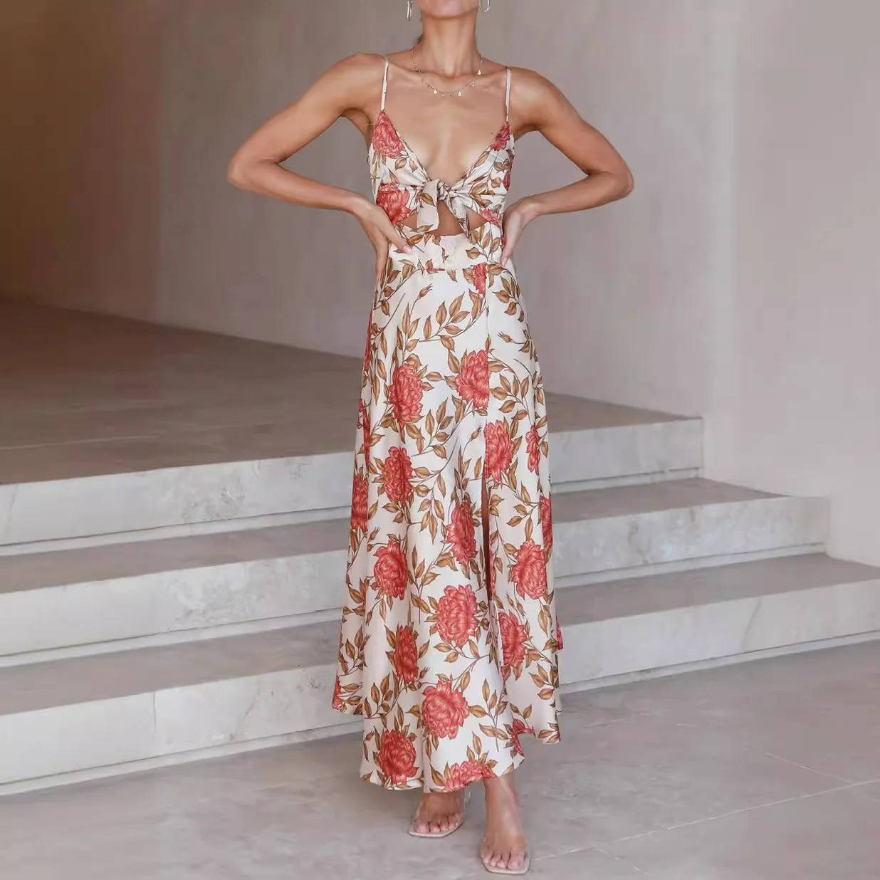 2023 летнее женское новое пляжное праздничное платье с принтом, модное платье миди с полым бантом, женское богемное сексуальное платье с глубоким v-образным вырезом и v-образным вырезом
2023 летнее женское новое пляжное праздничное платье с принтом, модное платье миди с полым бантом, женское богемное сексуальное платье с глубоким v-образным вырезом и v-образным вырезом