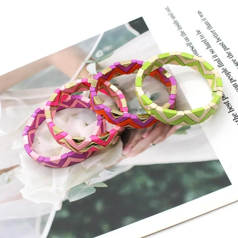 Boho Nouveau Bracelet Punk Européen Bracelets Et Bracelets Réglables Femme Vague Mode Charme Pulseras Enamel Bijoux De Fête
Boho Nouveau Bracelet Punk Européen Bracelets Et Bracelets Réglables Femme Vague Mode Charme Pulseras Enamel Bijoux De Fête
