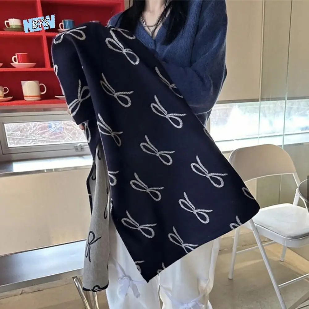 Trendy Lightweight Bow Scarf Korean Style Windproof Imitation Wool Scarf Two-sided Warm Winter Shawl Women/Men
Trendy Lightweight Bow Scarf Korean Style Windproof Imitation Wool Scarf Two-sided Warm Winter Shawl Women/Men