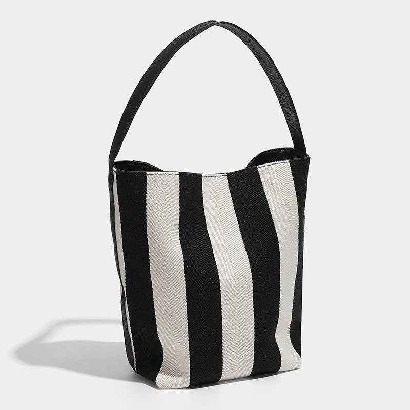 Fashion Striped Canvas Bucket Bag Trendy Casual Simple Shoulder Bag Women Large Capacity Handbag Tote Bags For Girls Gift
Fashion Striped Canvas Bucket Bag Trendy Casual Simple Shoulder Bag Women Large Capacity Handbag Tote Bags For Girls Gift