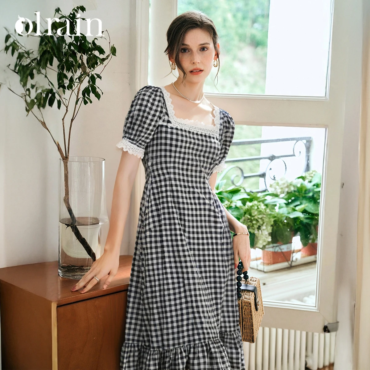 OLrain Summer Plaid Dresses 2025 Ladies Elegant Lace Square Neck Short Sleeve French Midi Dresses Women's Clothing O57XL99105
OLrain Summer Plaid Dresses 2025 Ladies Elegant Lace Square Neck Short Sleeve French Midi Dresses Women's Clothing O57XL99105