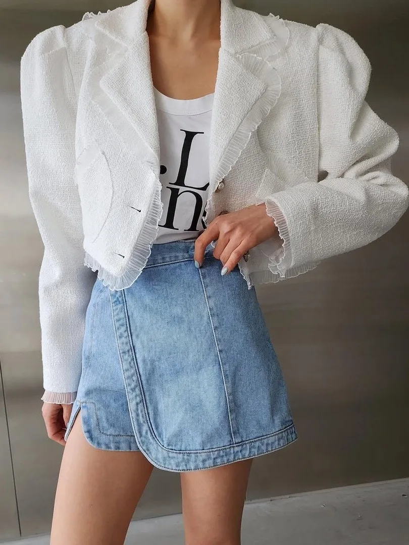 Ele ort Bubble Sve Suit Jaet Women's Faionable Chic Outerwear High-End Feel Top Waist-Cinching Button-Up Coat
Ele ort Bubble Sve Suit Jaet Women's Faionable Chic Outerwear High-End Feel Top Waist-Cinching Button-Up Coat