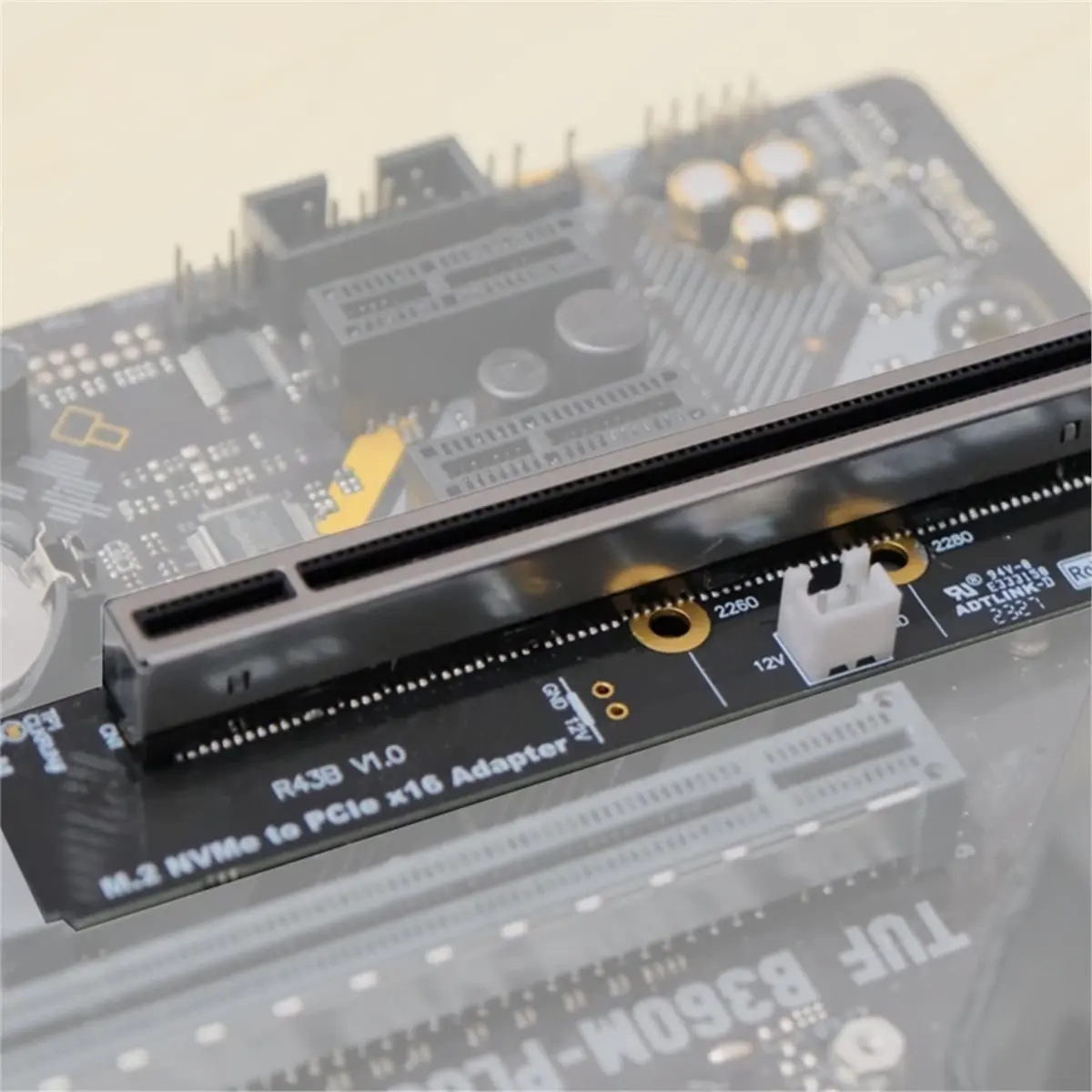 Новая плата-адаптер PCIe 4.0 X4 M.2 Key-M на PCI-E X4 X16 (райзер) с блоком питания для NVMe M.2 2260 2280 SSD, модель 2026 года
Новая плата-адаптер PCIe 4.0 X4 M.2 Key-M на PCI-E X4 X16 (райзер) с блоком питания для NVMe M.2 2260 2280 SSD, модель 2026 года