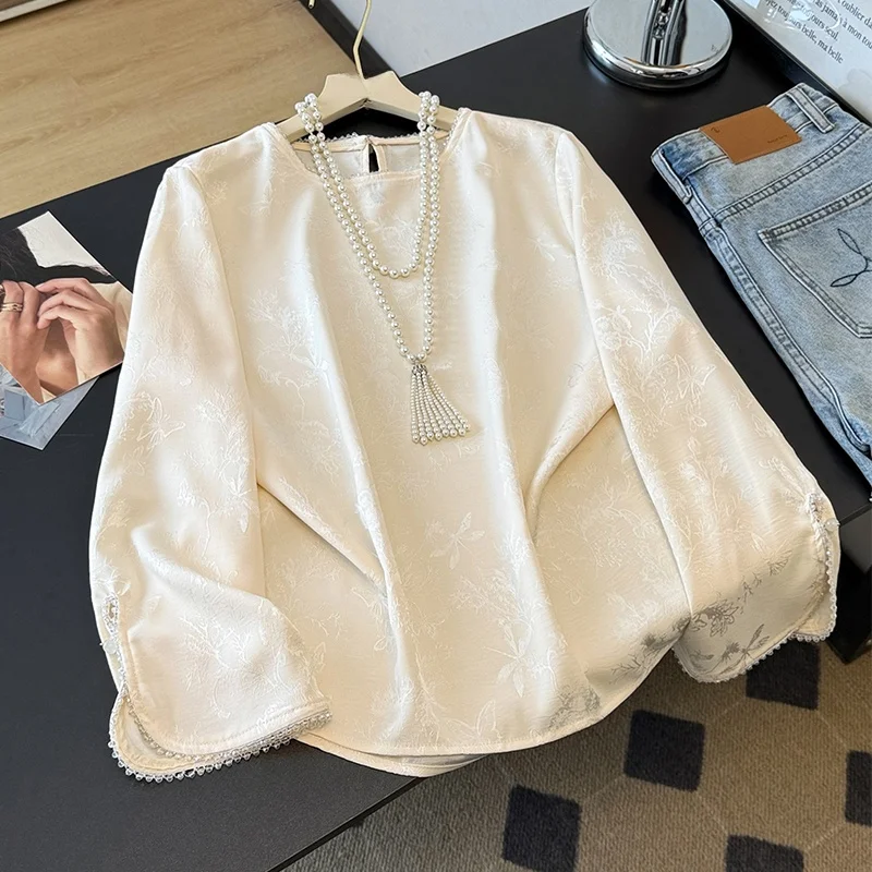 New Chinese Style Women's T-shirt Large Size Conceal Belly Embroidery round Neck Long Sleeve Spring Autumn Bottom Shirt
New Chinese Style Women's T-shirt Large Size Conceal Belly Embroidery round Neck Long Sleeve Spring Autumn Bottom Shirt