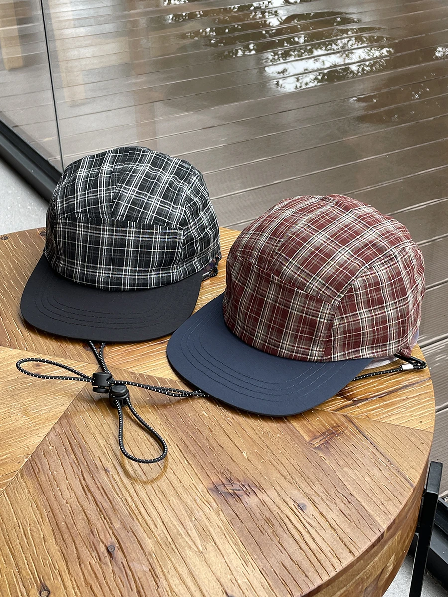 Thin plaid windproof drawstring flat-brimmed baseball cap women's cap men's and women's outdoor sun hat
Thin plaid windproof drawstring flat-brimmed baseball cap women's cap men's and women's outdoor sun hat