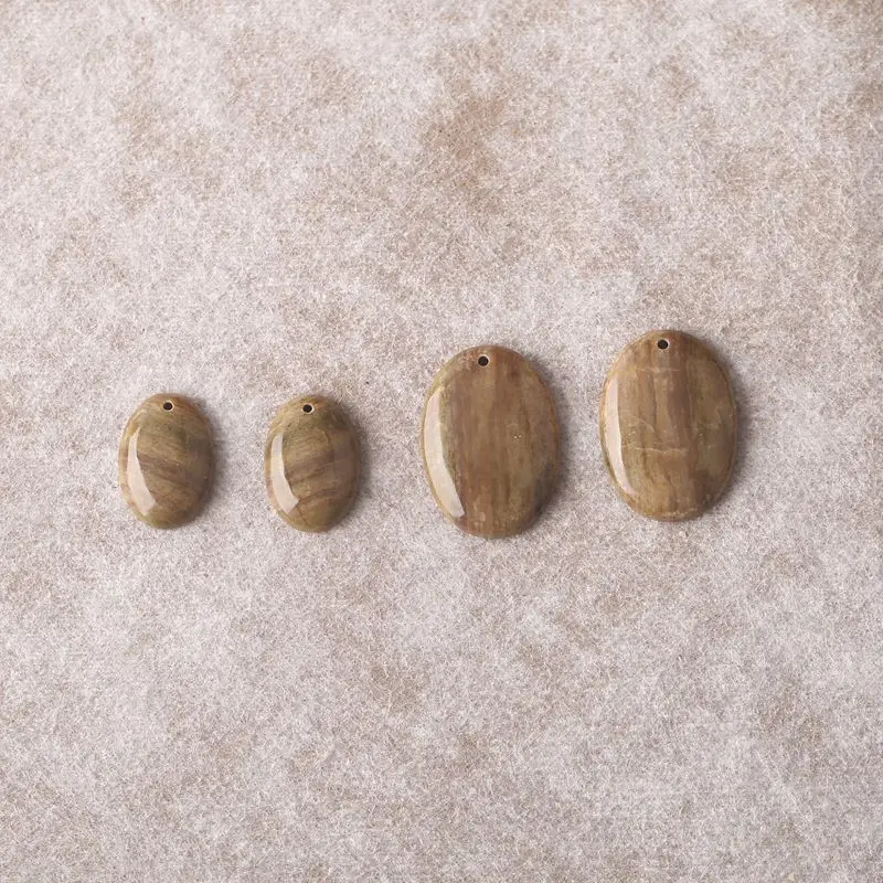 Natural Green-Brown Camouflage Jasper Rectangular Pendant Polished Gemstone Blended Patterns Rustic Outdoor-Inspired Jewelry
Natural Green-Brown Camouflage Jasper Rectangular Pendant Polished Gemstone Blended Patterns Rustic Outdoor-Inspired Jewelry