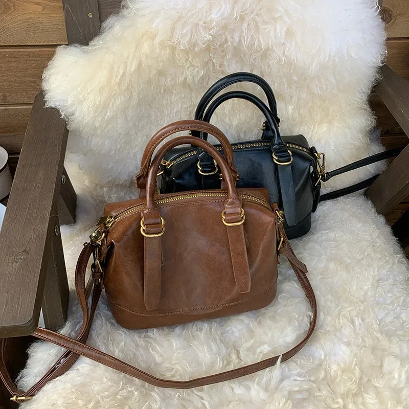 2026 New Trendy Retro Pillow Handbag Bowling Bag for Women Versatile Multifunctional Shoulder Crossbody Bag
2026 New Trendy Retro Pillow Handbag Bowling Bag for Women Versatile Multifunctional Shoulder Crossbody Bag