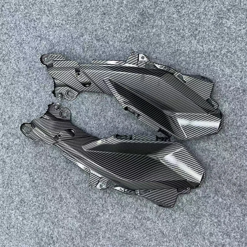 The ABS motorcycle fairing is suitable for R25 and R3 middle cladding plates with carbon fiber from 2015 2016 2017 2018
The ABS motorcycle fairing is suitable for R25 and R3 middle cladding plates with carbon fiber from 2015 2016 2017 2018