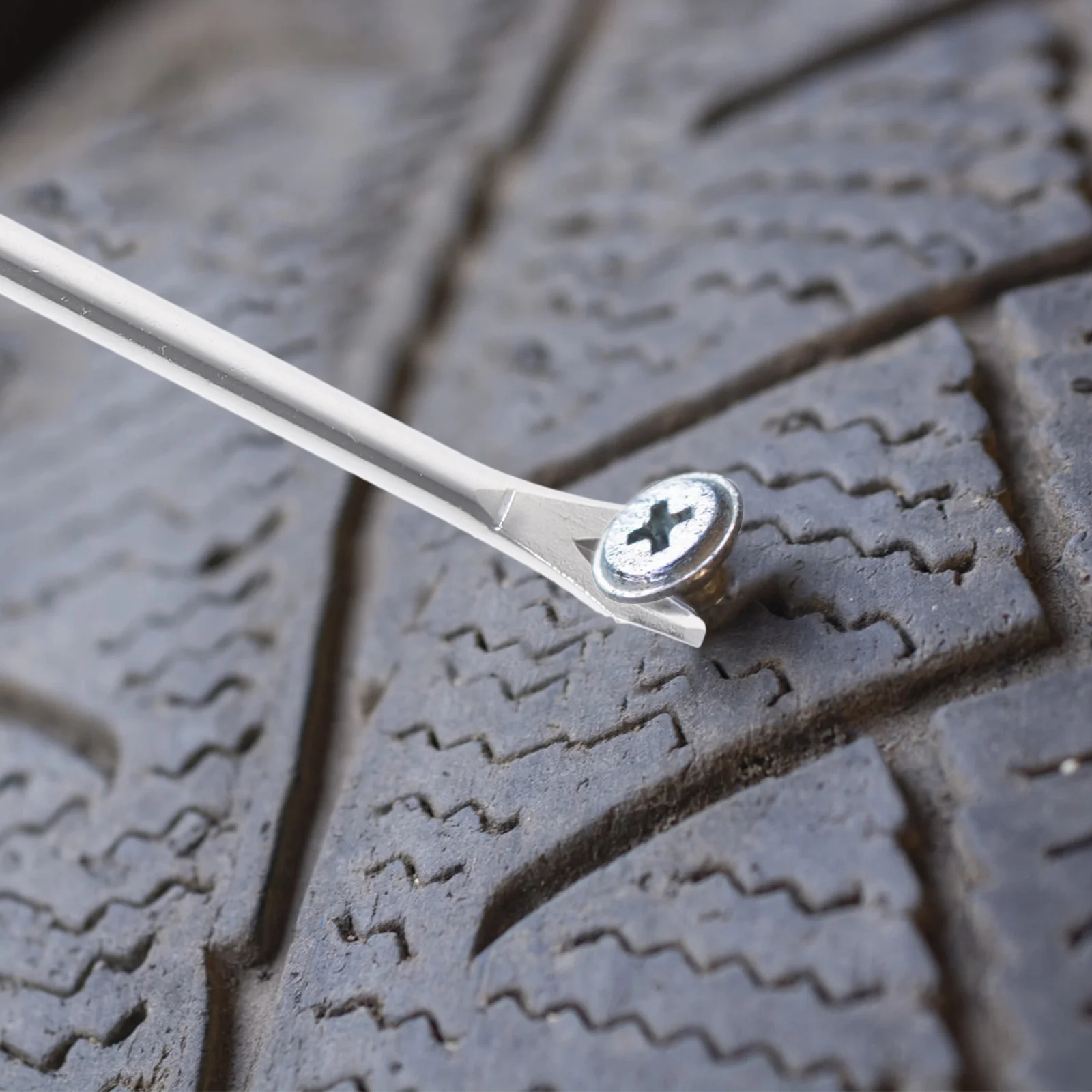 2Pcs Upholstery Staple Remover Nail Removal Tool High Durability Steel Pry Nails Extractor for Carpentry Furniture Repair Tack
2Pcs Upholstery Staple Remover Nail Removal Tool High Durability Steel Pry Nails Extractor for Carpentry Furniture Repair Tack