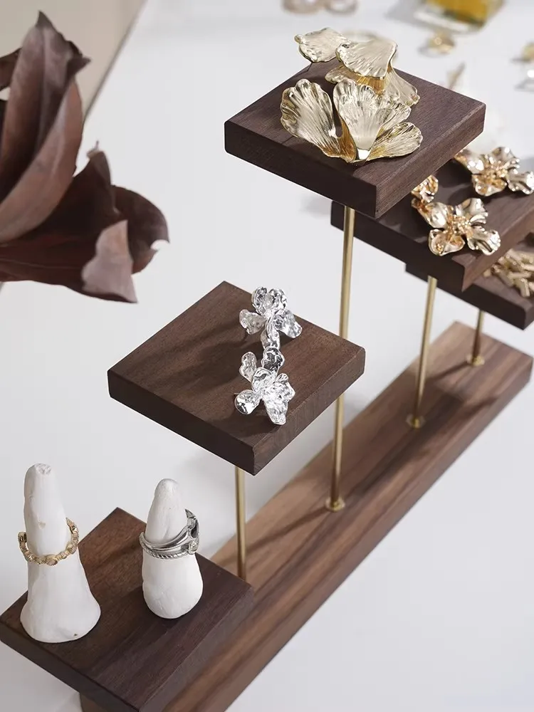 Walnut Jewelry Display Rack: Professional Countertop Showcase and Storage Organizer for Bracelets
Walnut Jewelry Display Rack: Professional Countertop Showcase and Storage Organizer for Bracelets