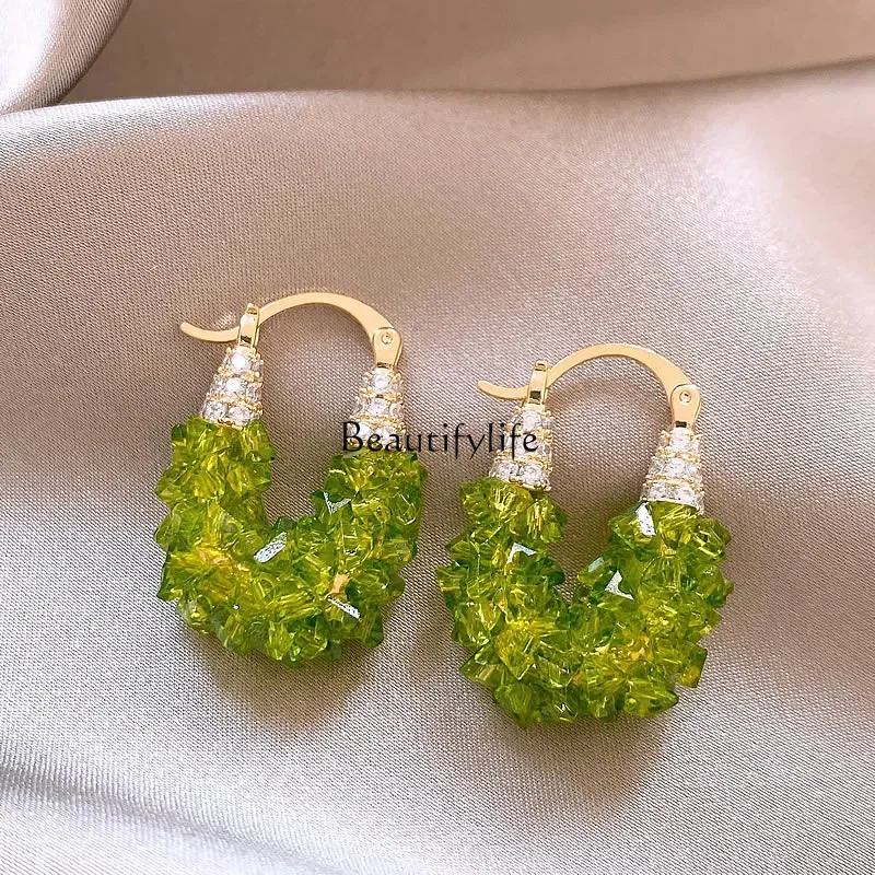 Green crystal unique temperament ear buckle women suitable for summer earrings
Green crystal unique temperament ear buckle women suitable for summer earrings