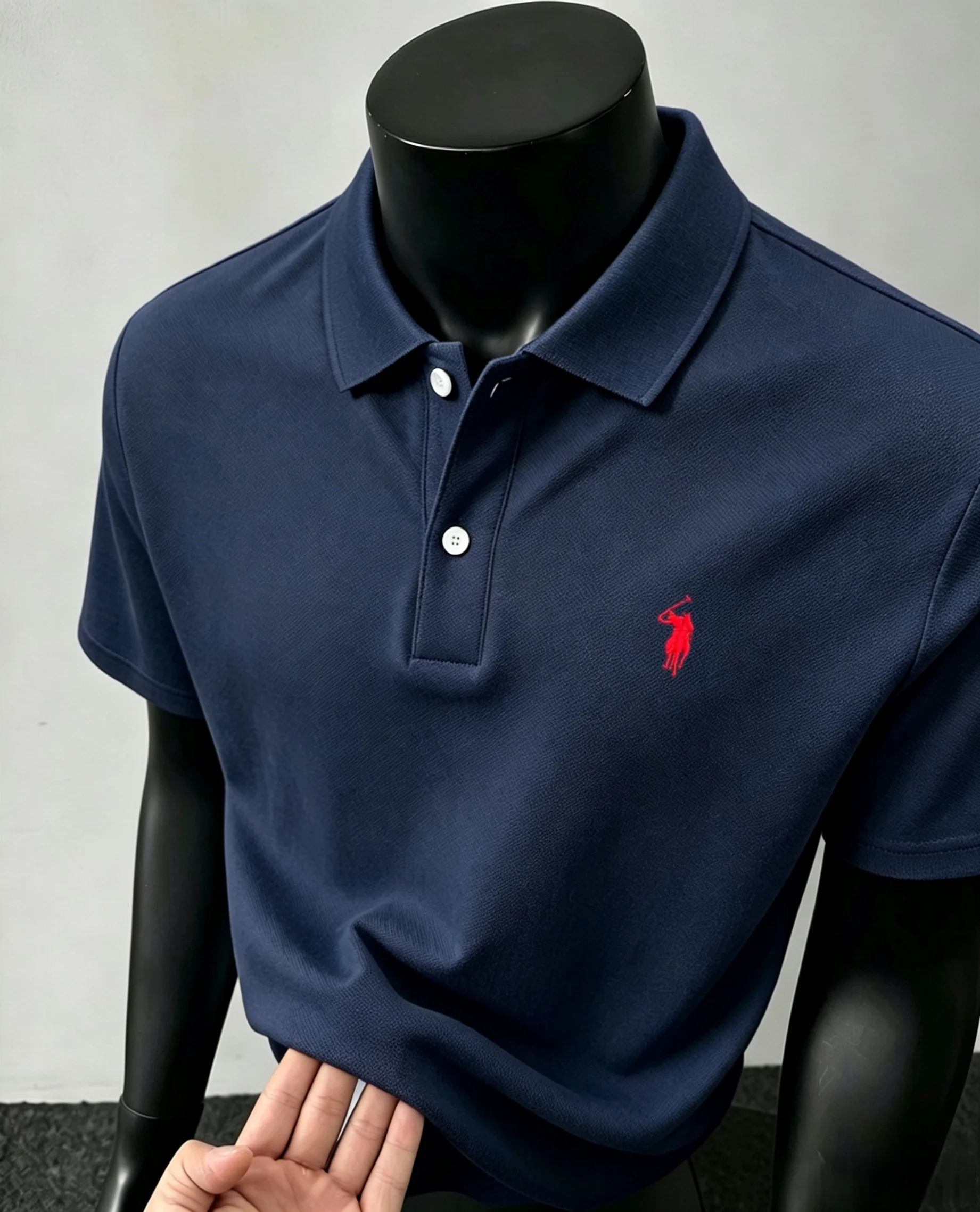 100% pure cotton high-end brand men's short sleeve polo shirt 2026 summer luxury fashion pony embroidery golf top casual T-shirt
100% pure cotton high-end brand men's short sleeve polo shirt 2026 summer luxury fashion pony embroidery golf top casual T-shirt