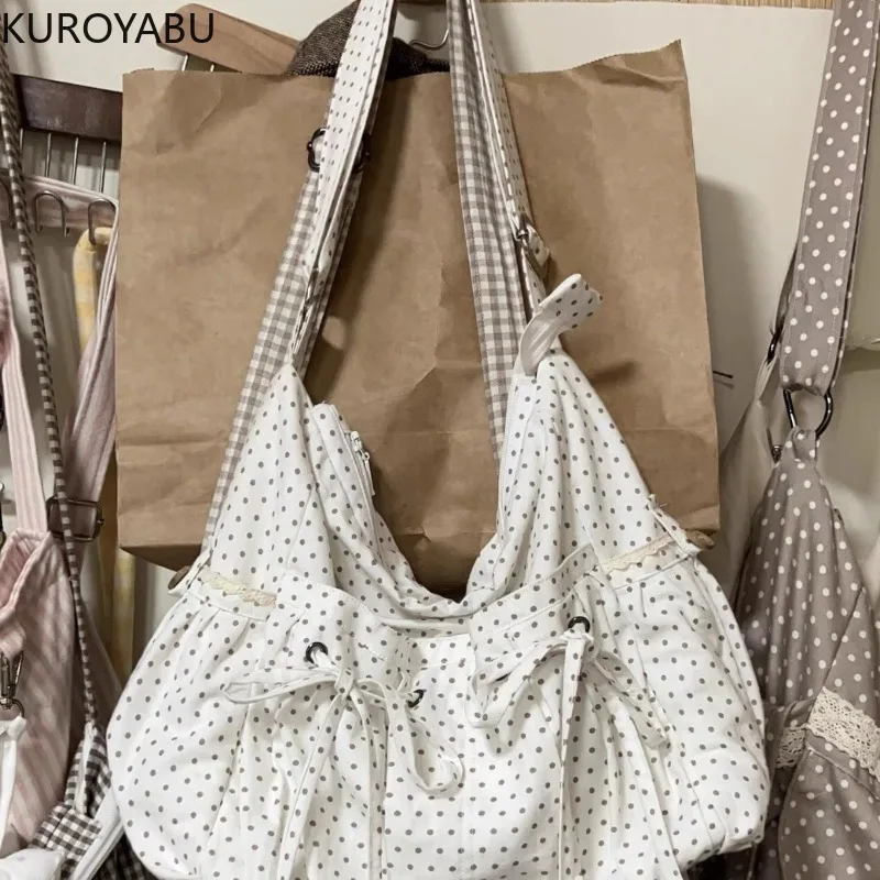 Large Capacity Canvas Shoulder Bag Women's Commuter Tote Bag Retro Polka Dot Crossbody Bag Bandage Bow Korean Sweet Handbags
Large Capacity Canvas Shoulder Bag Women's Commuter Tote Bag Retro Polka Dot Crossbody Bag Bandage Bow Korean Sweet Handbags