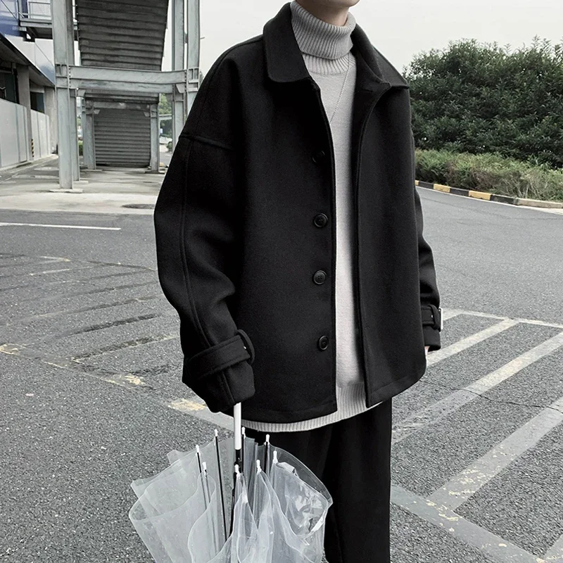 Winter Thick Short Woolen Coat Men's Warm Fashion Solid Casual Outerwear Street-wear Loose Korean Male Blends All-match Harajuku
Winter Thick Short Woolen Coat Men's Warm Fashion Solid Casual Outerwear Street-wear Loose Korean Male Blends All-match Harajuku