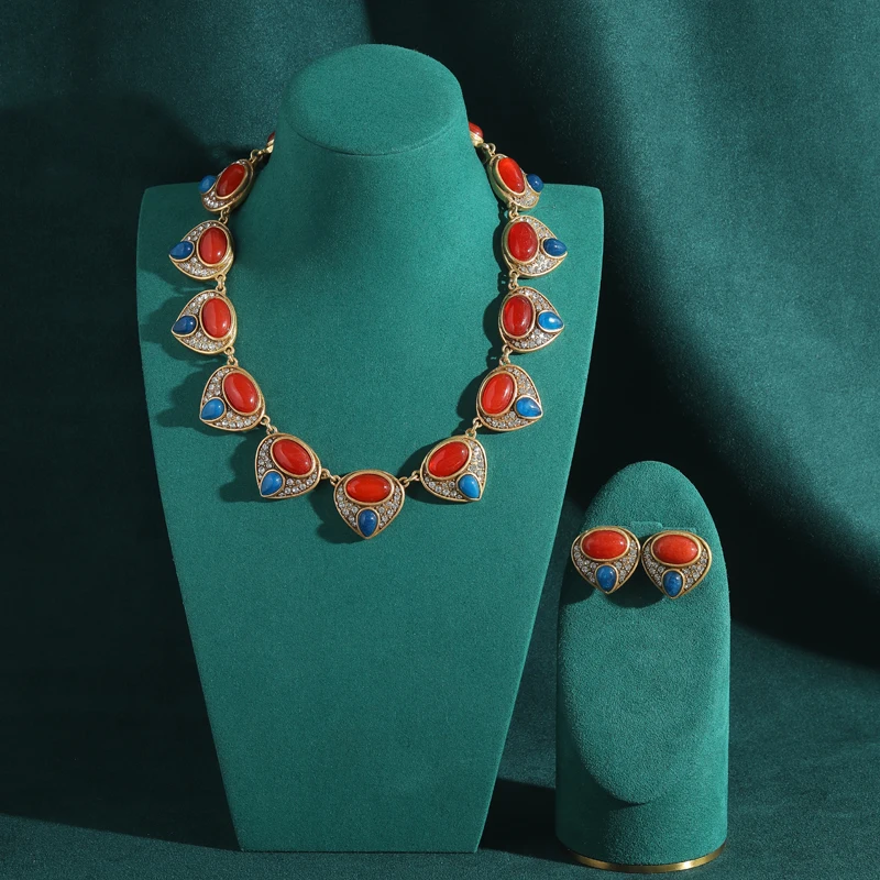 Vintage Red Jewelry Set Natural Stone For Woman Heart Choker Necklaces Chain Rhinestones Earrings Luxury Wedding Accessories
Vintage Red Jewelry Set Natural Stone For Woman Heart Choker Necklaces Chain Rhinestones Earrings Luxury Wedding Accessories