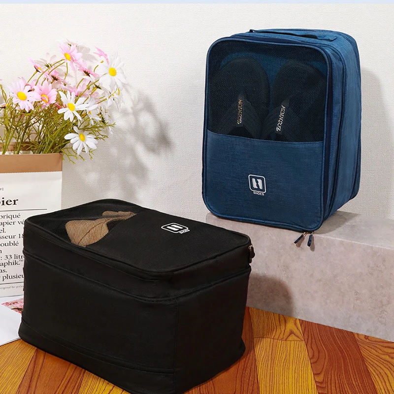 Travel Shoe Bag Storage Box Large Capacity Waterproof Shoe Cover Bag Three Shoe Positions Shoe Cover Can Be Put On The Suitcase
Travel Shoe Bag Storage Box Large Capacity Waterproof Shoe Cover Bag Three Shoe Positions Shoe Cover Can Be Put On The Suitcase