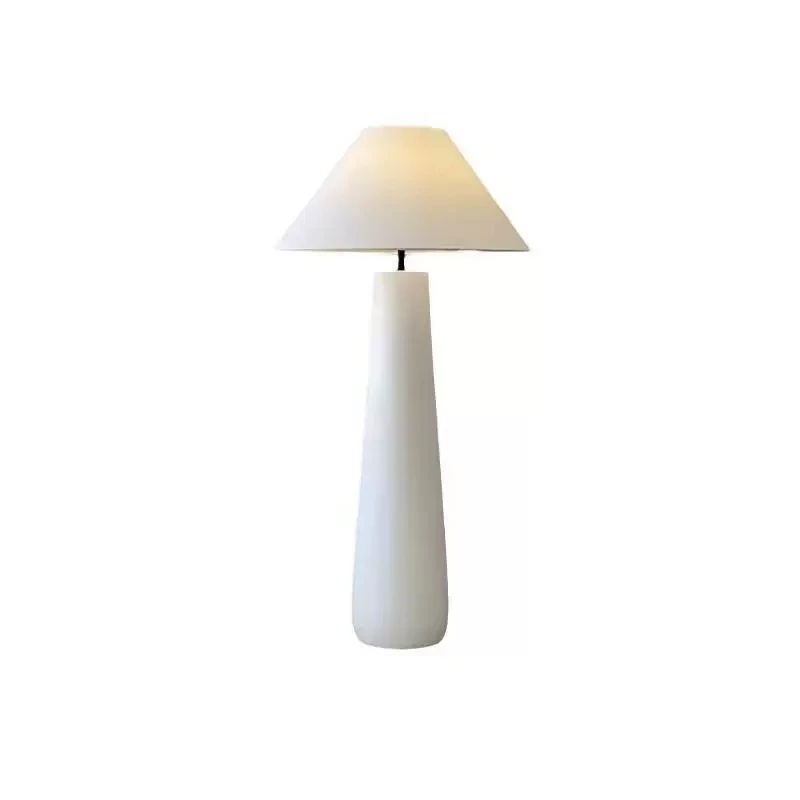Medieval floor lamp, simple standing lamp, exhibition hall lamp next to the sofa in the living room
Medieval floor lamp, simple standing lamp, exhibition hall lamp next to the sofa in the living room