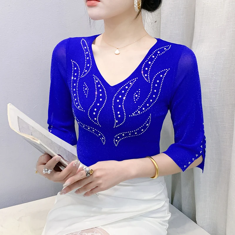 Summer Half Sleeved V-Neck Women's T-Shirt Elegant Slim Hot Diamond Mesh Tees Tops M-3XL Solid Color Tees streetwear
Summer Half Sleeved V-Neck Women's T-Shirt Elegant Slim Hot Diamond Mesh Tees Tops M-3XL Solid Color Tees streetwear