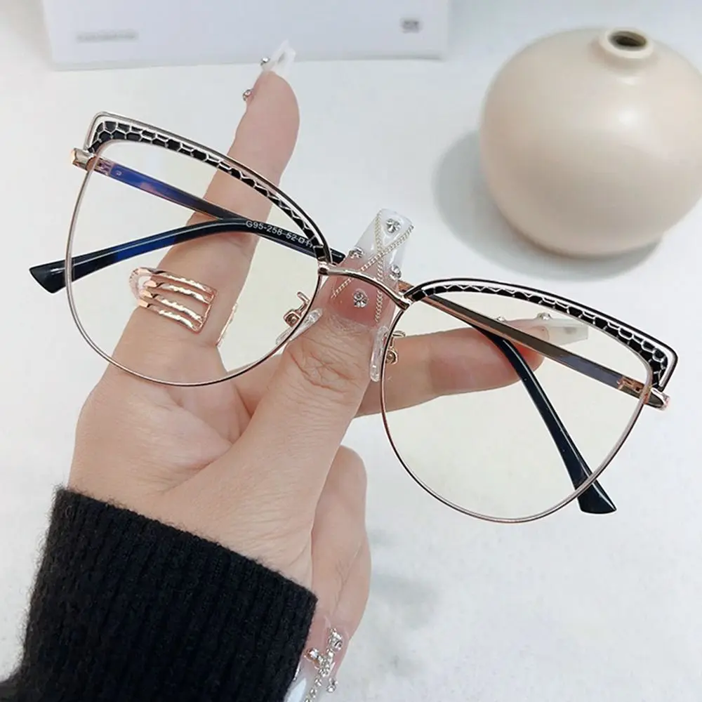 Eye Protection Anti-Blue Light Glasses Ultralight Blue Ray Blocking Square Eyeglasses Metal Optical Spectacle Eyeglass
Eye Protection Anti-Blue Light Glasses Ultralight Blue Ray Blocking Square Eyeglasses Metal Optical Spectacle Eyeglass