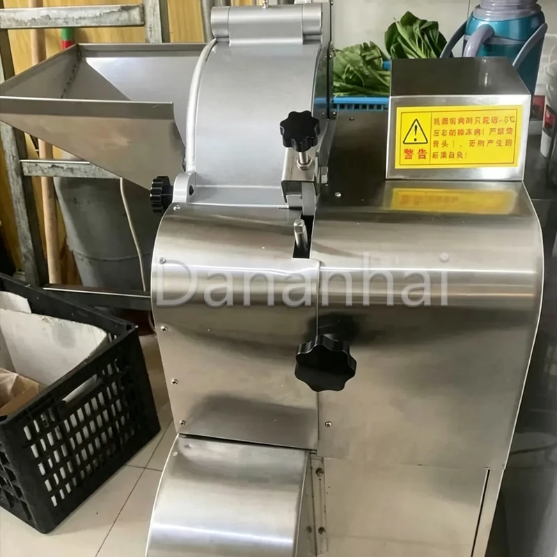 Household Stainless Steel Vertical Vegetable Cutting Machine Potato Onion Chopper Carrot Banana Slice Slicer Kitchen Tool
Household Stainless Steel Vertical Vegetable Cutting Machine Potato Onion Chopper Carrot Banana Slice Slicer Kitchen Tool