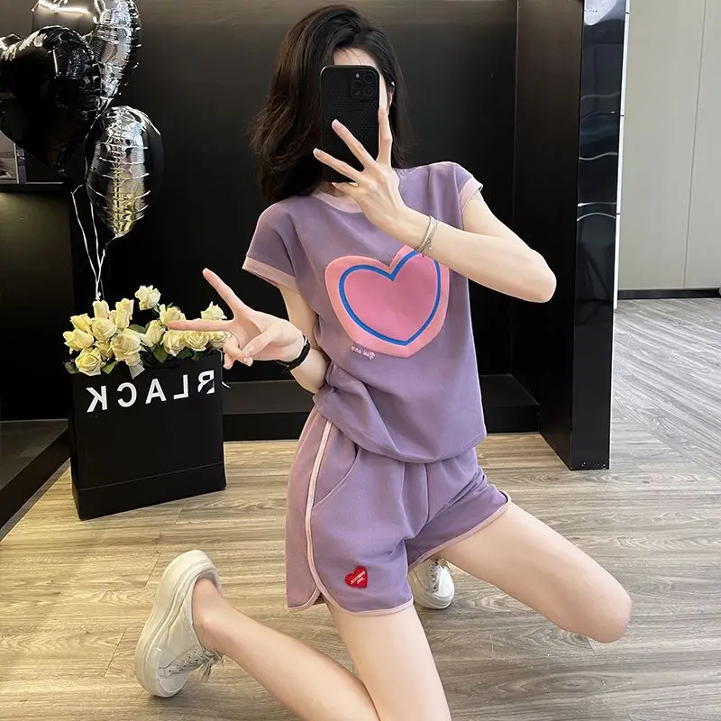 Women Summer Fashion Love Printing O-neck Short Sleeve Top Tee Ladies Simplicity Appear Thin All-match Shorts Two-piece Set
Women Summer Fashion Love Printing O-neck Short Sleeve Top Tee Ladies Simplicity Appear Thin All-match Shorts Two-piece Set