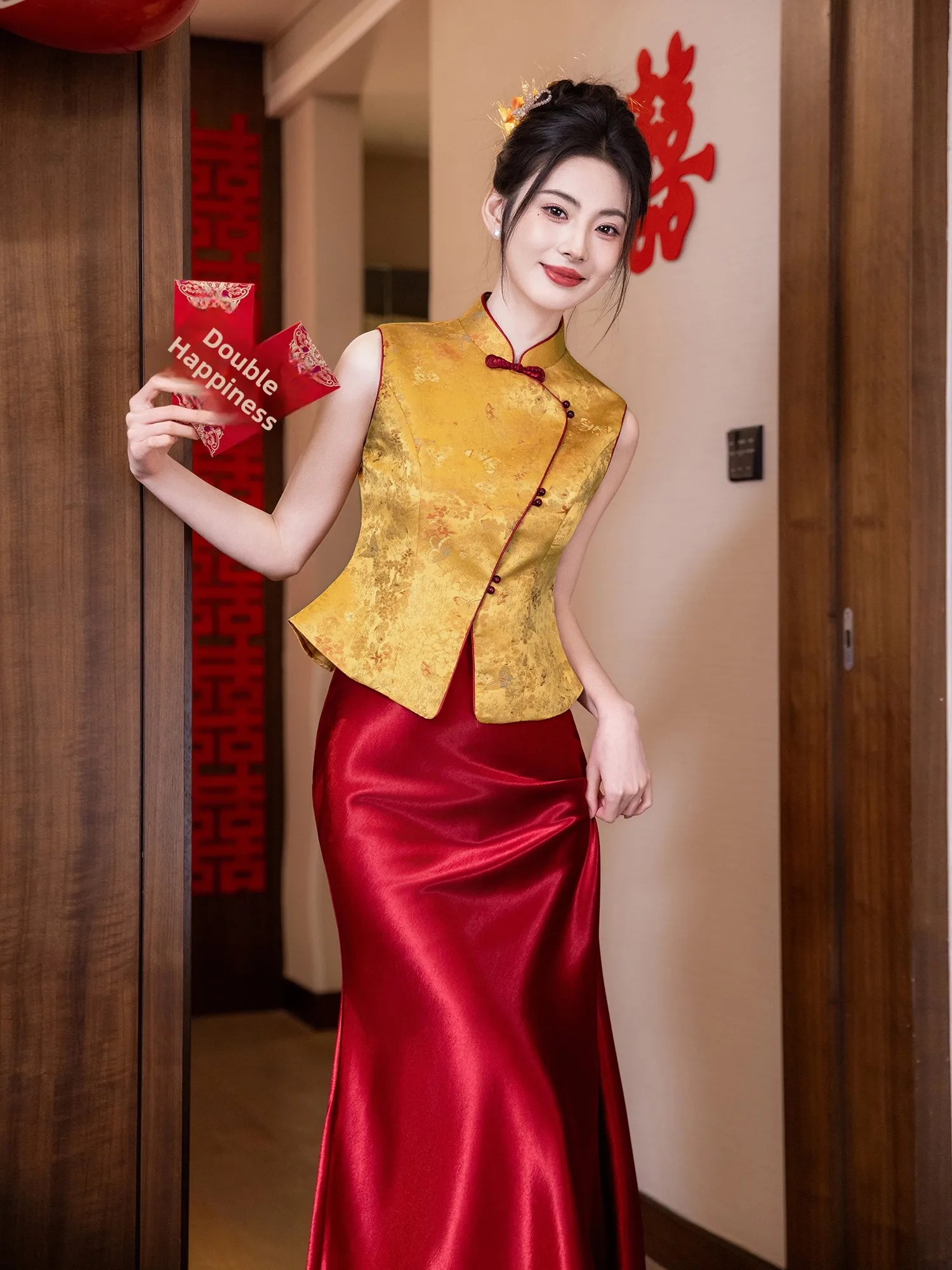 New Chinese Style Engagement Dress Summer Wedding Guest Dress Women's Return Home Show Heel Two-Piece Set Long Qipao
New Chinese Style Engagement Dress Summer Wedding Guest Dress Women's Return Home Show Heel Two-Piece Set Long Qipao