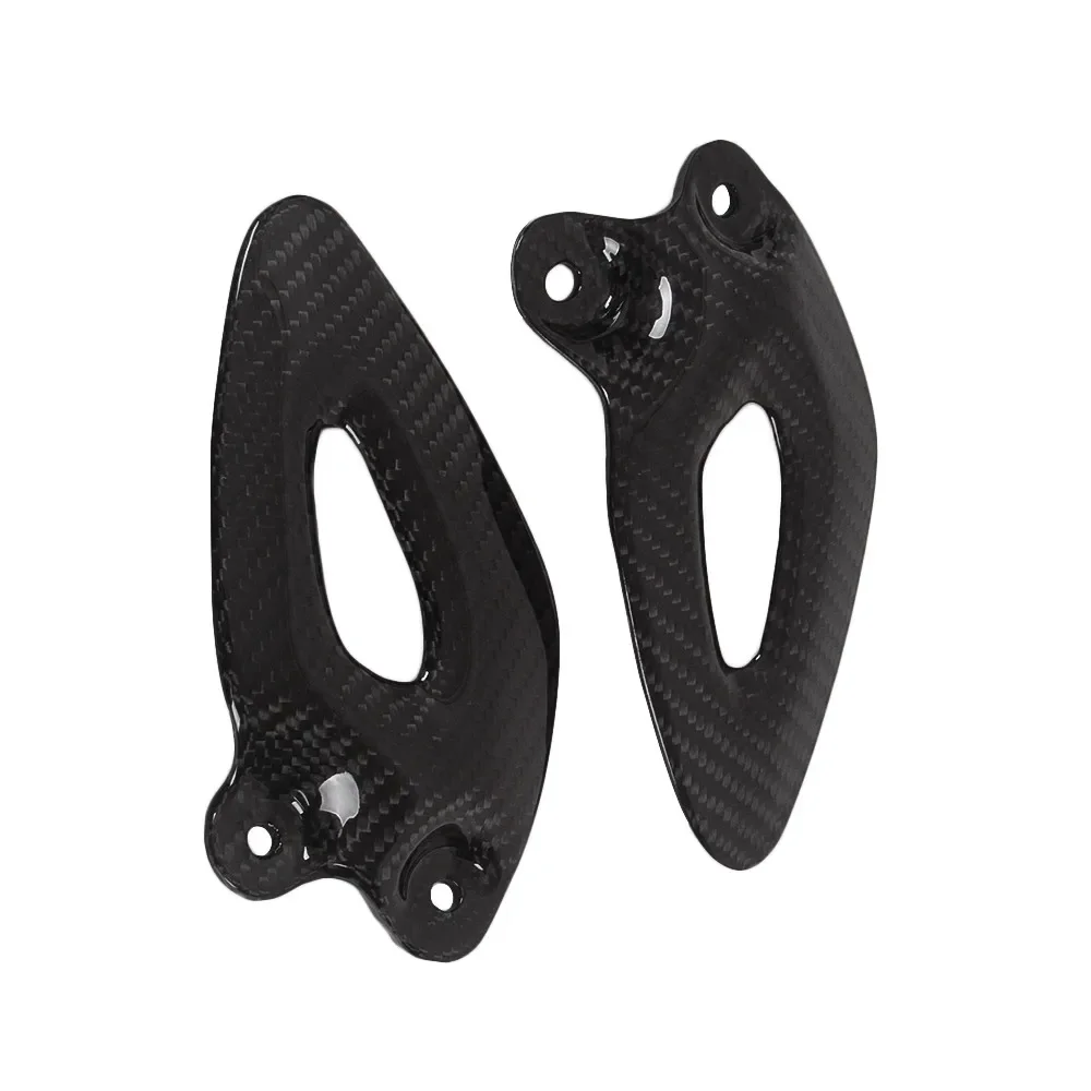 Motorcycle Heel Guard 100% Carbon Fiber Gloss Rearset Plate Foot Peg Protector For Triumph Rocket III Rocket 3 2020 2021
Motorcycle Heel Guard 100% Carbon Fiber Gloss Rearset Plate Foot Peg Protector For Triumph Rocket III Rocket 3 2020 2021