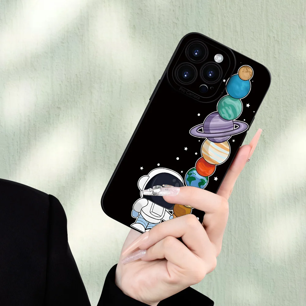 Astronaut Hand Holding Planet Pattern Phone Case Suitable for iPhone 17 16 15 14 13 12 11 Pro/Max/Plus Anti Drop and Anti Shock
Astronaut Hand Holding Planet Pattern Phone Case Suitable for iPhone 17 16 15 14 13 12 11 Pro/Max/Plus Anti Drop and Anti Shock