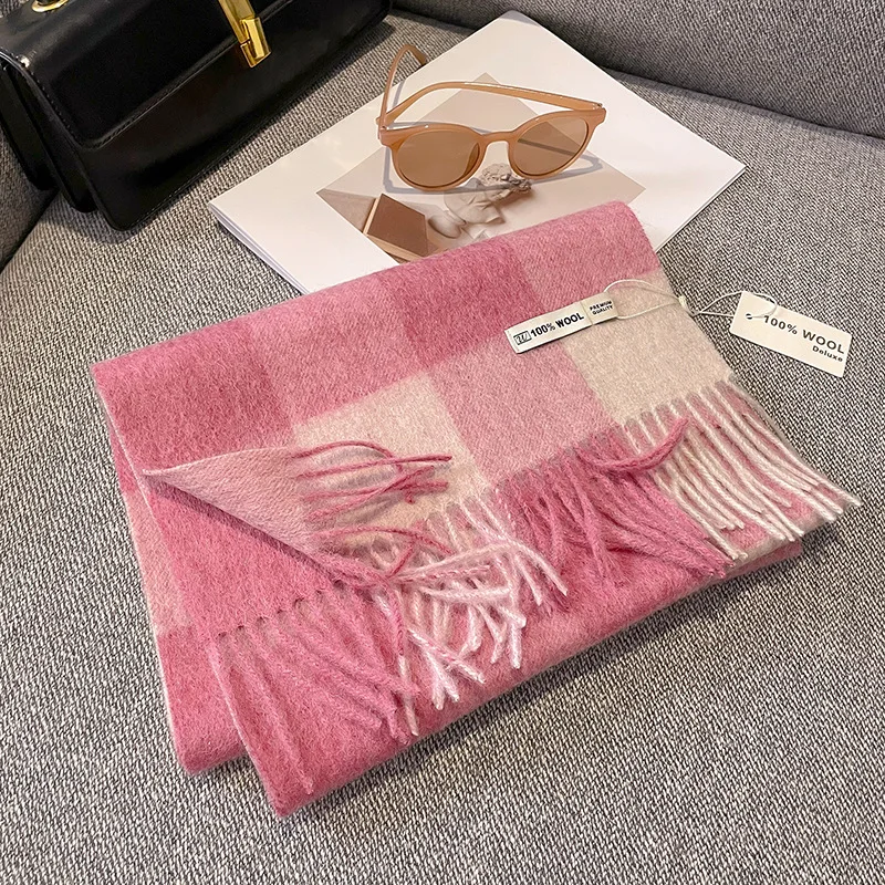100% Pure Wool Scarf Female Winter Warm Cashmere Shawl Checkerboard Grain Design Couple Accessory Premium Sense Windproof Scarf
100% Pure Wool Scarf Female Winter Warm Cashmere Shawl Checkerboard Grain Design Couple Accessory Premium Sense Windproof Scarf