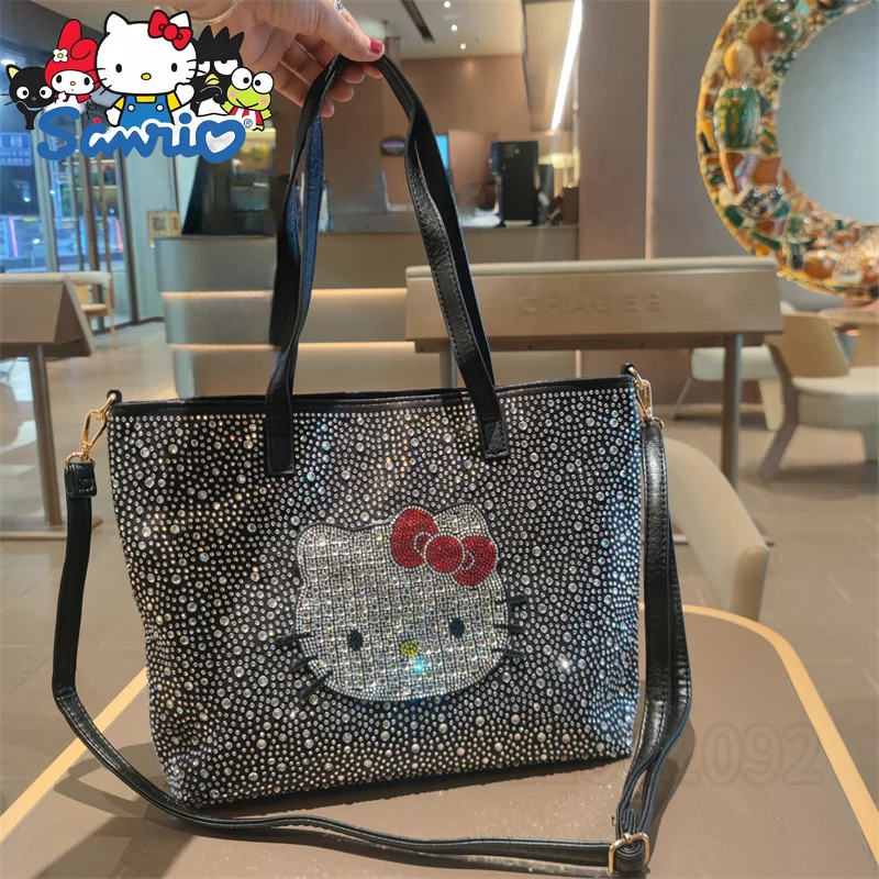 Sanrio Hello Kitty New Diamond-studded Women's Handbags Fashionable Women's Diamond-studded Shoulder Bags Cartoon Women's Bags
Sanrio Hello Kitty New Diamond-studded Women's Handbags Fashionable Women's Diamond-studded Shoulder Bags Cartoon Women's Bags