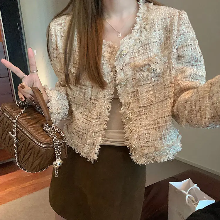 2024 Women's Spring Autumn Fashion Round Neck Tassel Outerwear Female Long Sleeve Loose Coats Ladies Short Tweed Jacket R732
2024 Women's Spring Autumn Fashion Round Neck Tassel Outerwear Female Long Sleeve Loose Coats Ladies Short Tweed Jacket R732