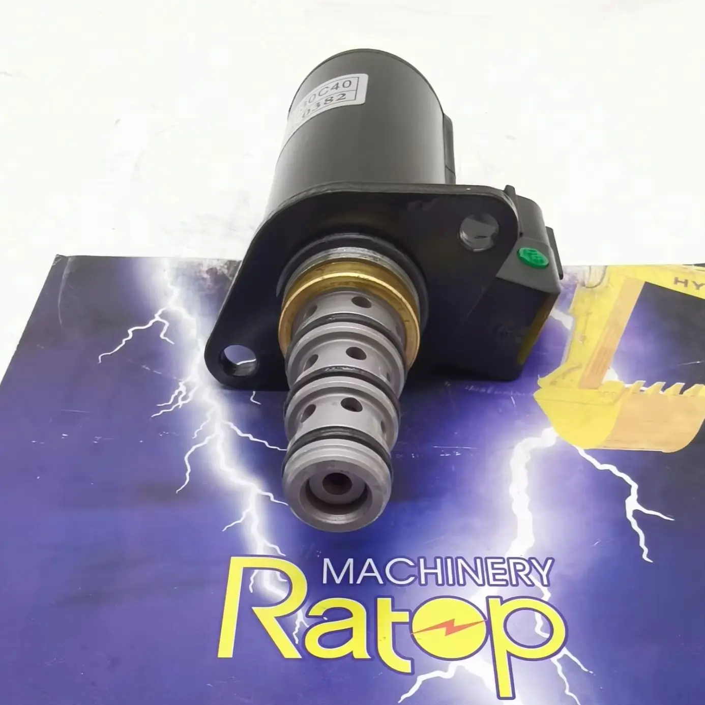 Excavator Spare Parts YN35V00018F2 YN35V00019F1 30C40-101 30C40-111 Solenoid Valve For SK200-6
Excavator Spare Parts YN35V00018F2 YN35V00019F1 30C40-101 30C40-111 Solenoid Valve For SK200-6