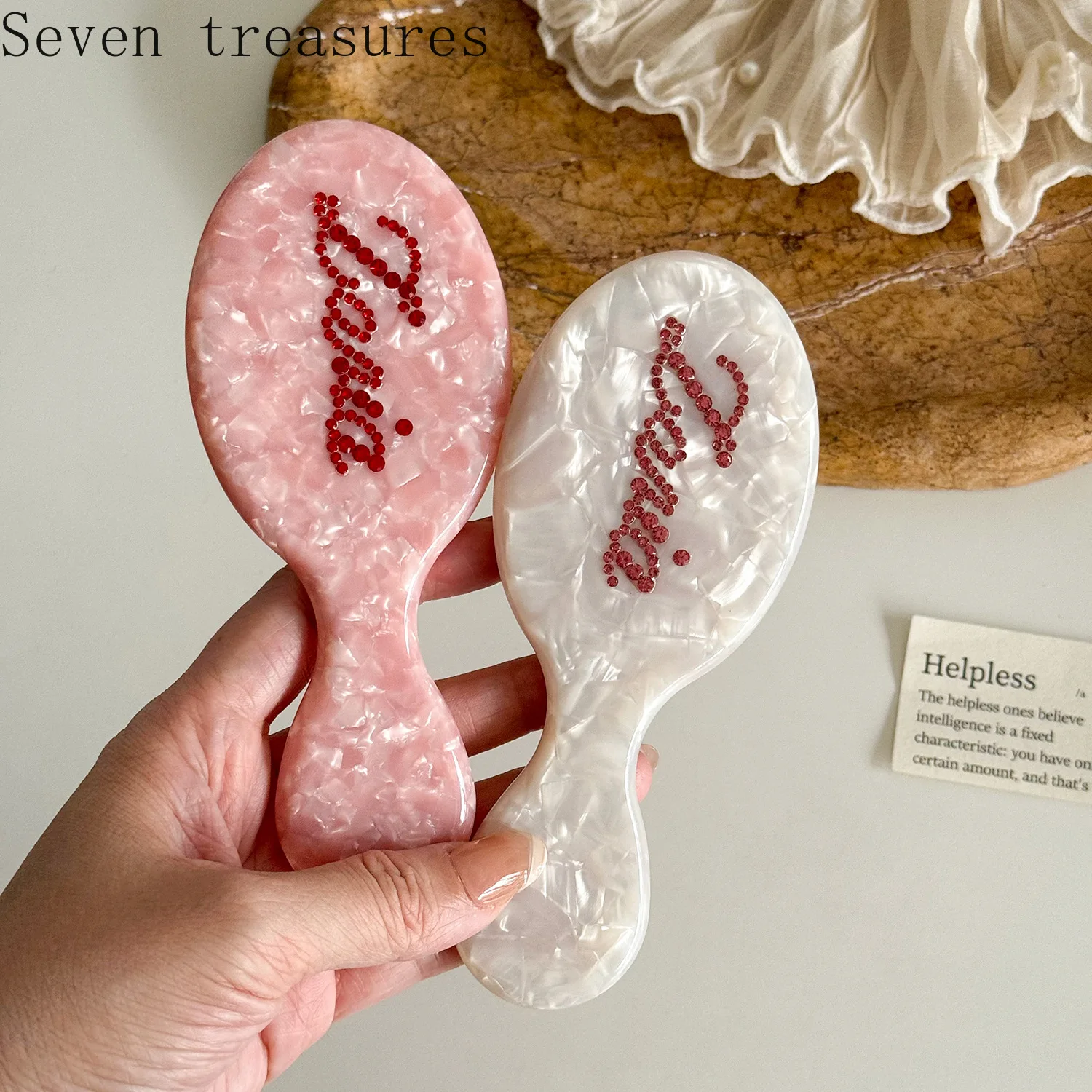 Customized name, high-end diamond-encrusted comb, acetate airbag cushion comb, portable massage comb for girls
Customized name, high-end diamond-encrusted comb, acetate airbag cushion comb, portable massage comb for girls
